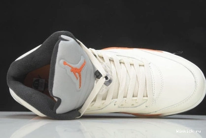 ORANGE RETRO TOTAL 2021 5 JORDAN AIR 0811